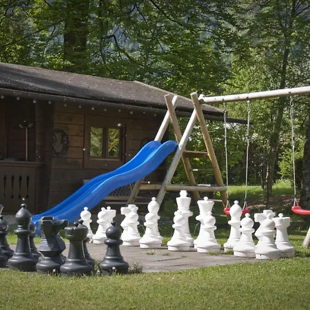 ホテル Alpenhof