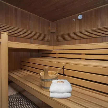 Hotel Alpenhof 4*