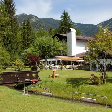 Alpenhof 4* グライナウ