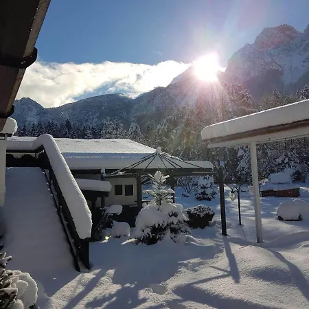 Alpenhof ホテル