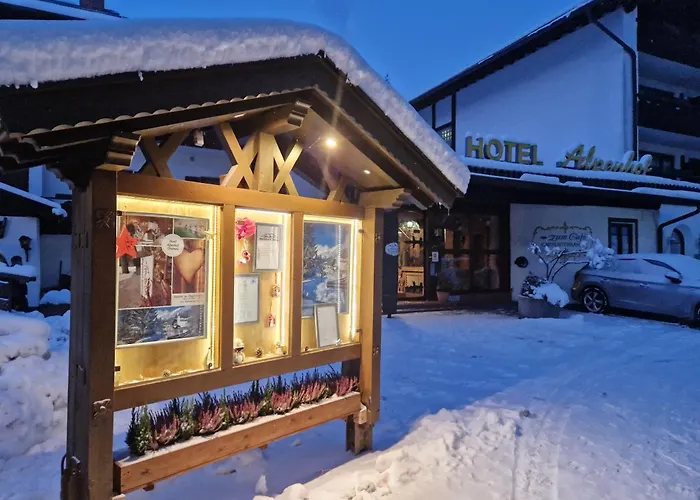 Hotel Alpenhof 4*